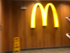 -麦当劳(咸阳人民路店)