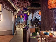 -荷塘秋月·本帮江浙菜(国权路店)