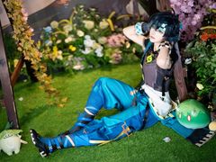 -米游妙妙屋cosplay换装自拍摄影体验馆
