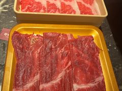 -牛YO寿喜烧·铁板烧和牛火锅自助(市府恒隆店)
