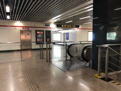 -常熟路(地铁站)