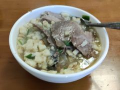 羊肉泡馍-刘信牛羊肉小炒泡馍(回民街店)