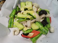 -飞尝蚝·顺德菜·鱼生(顺德总店)