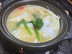 -有一锅·野生菌黑山羊腊排骨火锅(古城北门店)
