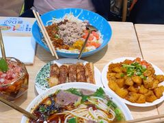 -贵凤凰贵州米粉(清河和盈中心店)