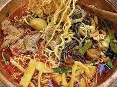 -成都你六姐·牛肉冒菜(城市集市合生汇店)