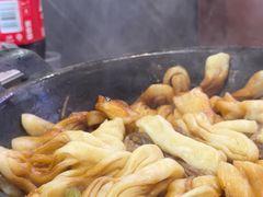 牛腩粘卷子-华盛园卷子王农家菜水库鱼