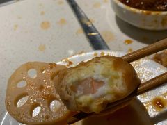 -海底捞火锅鲜切牛肉主题店(长寿路店)