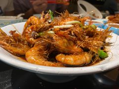 杭州老头儿油爆基尾虾-老头儿油爆虾·知味杭州(爱琴海购物中心)