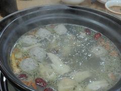 -濠轩阁特色生蚝火锅(水湾路店)