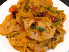 腌菜炒藕片-火燒雲傣家菜(鼓楼店)