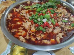 -米二红烧兔(华阳店)