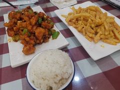 -桃子餐厅·天津菜(王顶堤总店)