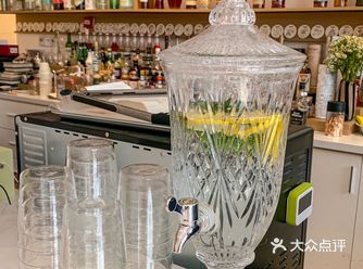 盛华北路116号铁像寺水街二期7栋3单元1层8号
