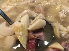 -金时代顺风大酒店(临港百联店)
