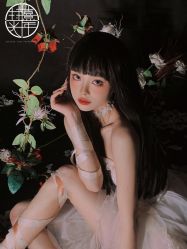 点击看大图 -持熹光年写真体验馆
