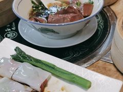 -德兴show鲜·蒸汽海鲜火锅餐厅(格创悦里店)