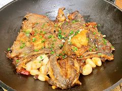 深海碟鱼头-小份-开海·红岛海鲜虾水饺(石老人店)