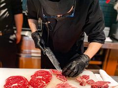 -铭牛烧肉·和牛海鲜自助(高新月牙湖店)
