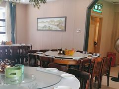 -绿草地·湘菜(喜盈门店)