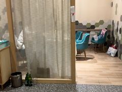 -红樱桃·欢乐餐厅(太原里店)
