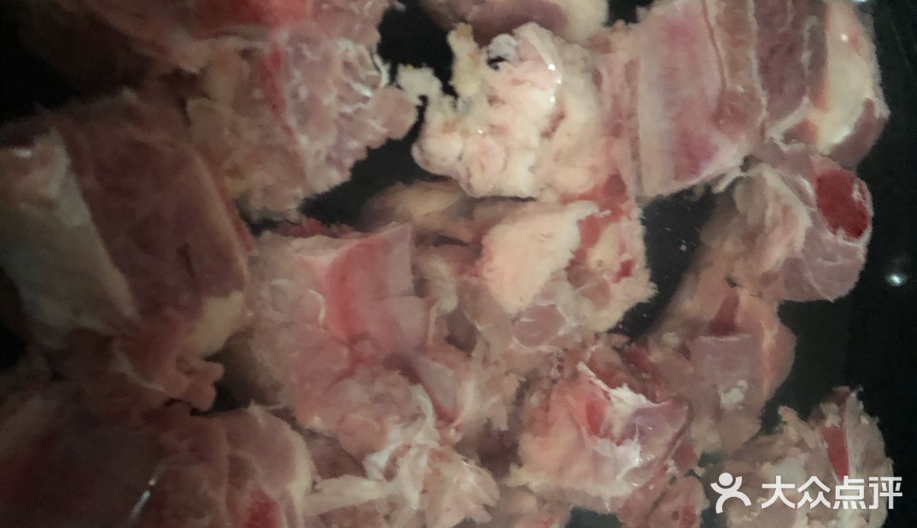 好吃又好喝的养身玉米排骨藕王汤