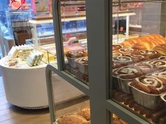 面包甜点陈列柜-好利来(十里河店)