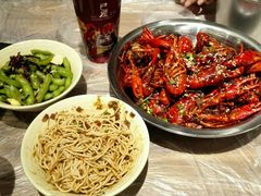 -巴厘龙虾·榜首油焖大虾(音乐学院·沿江酒馆店)