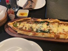 四季皮塔饼-Efes Turkish & Mediterranean Cuisine 艾菲斯餐厅(陆家嘴店)