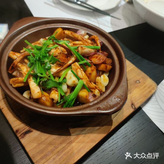 里橱无国界餐厅