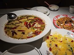 -江渔儿酸菜鱼(万科东荟城店)