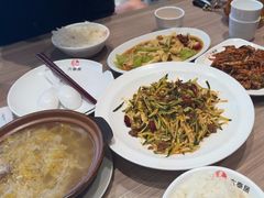 -六泰居·尔滨地标·东北菜(泰山路店)