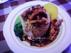 台湾卤肉饭-邓丽君音乐主题餐厅