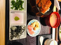 蒲烧鳗鱼定食-味太助·银饭食堂(中华城店)