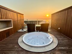 -青岛海尔洲际酒店