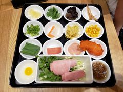 -妈妈故事米线(市府恒隆店)