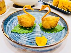 鲍鱼天鹅酥-白天鹅宾馆-宏图府餐厅