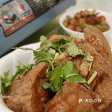 台湾菜其实不单卤肉饭好吃 还有…. 烧鸡 叉烧 剥皮辣鸡汤！