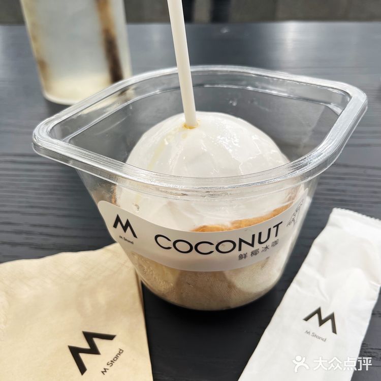 M stand据说是风靡上海的咖啡店