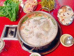 -老石黑山羊毛驴肉火锅(金凯广场店)