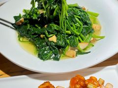 -小三峡食府(西五路店)
