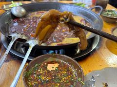 -黄潇洒老火锅(九眼桥宏济巷店)