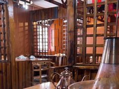 -果松木炭酸菜铜火锅·外婆参鸡汤