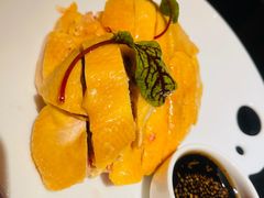 特色白切鸡-老头儿油爆虾·知味杭州(爱琴海购物中心)