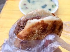 -老西关黄老太牛肉烧饼