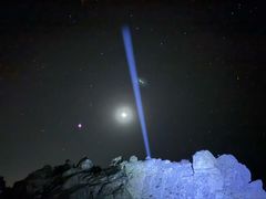 -灵山