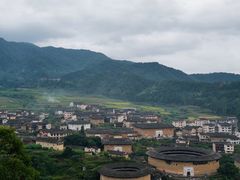 -初溪土楼群