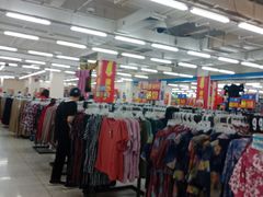 -沃尔玛购物广场(贵铁新苑小区店)