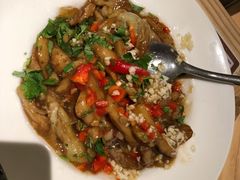 -关东小磨东北菜(漕河泾印象城店)