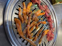 -哈哈碳都·牛肋条无限自助烤肉(台江万达店)